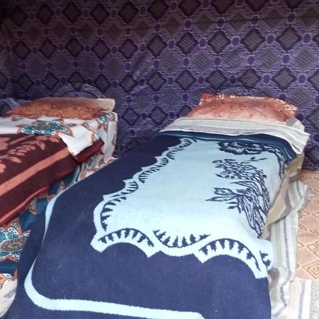 Отель Gambi Camp Adrouine Экстерьер фото